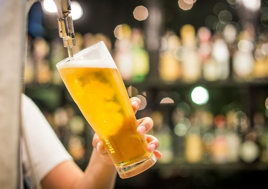В чем вред безалкогольного пива для женщин и мужчин?