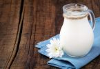Козье молоко: польза и вред для организма человека